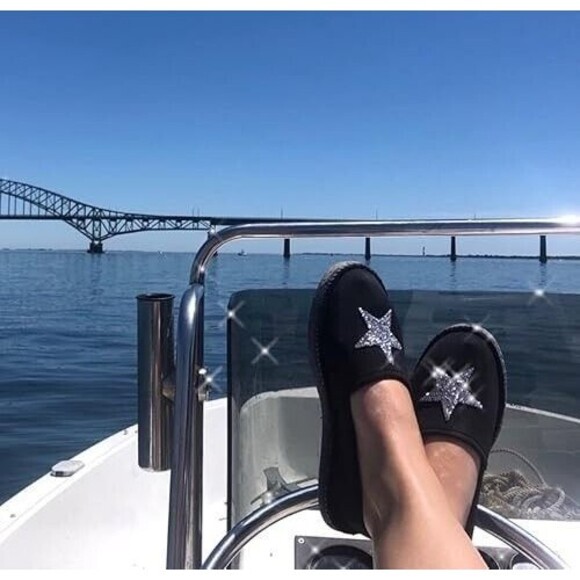 Showaflops Womens 5/6 Espadrille Style Neoprene Slip On Flat with Faux Jute Sole - Picture 3 of 4